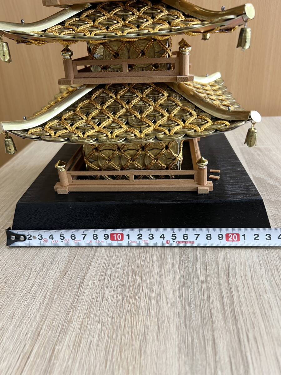 8702【現状渡し 5円玉 五円玉 五重塔 五重の塔】コインアート 置物