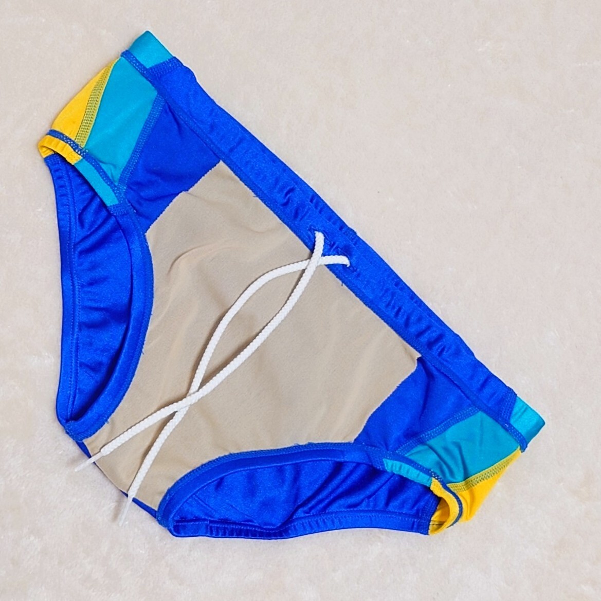 強光沢 Mサイズ スイミング指定 競泳水着 ハイカット 競パン Vパンツ