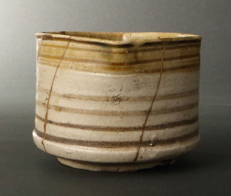 深和】桃山期◇青織部口四方輪線文火入（発掘品 出土品 桃山古陶 懐石