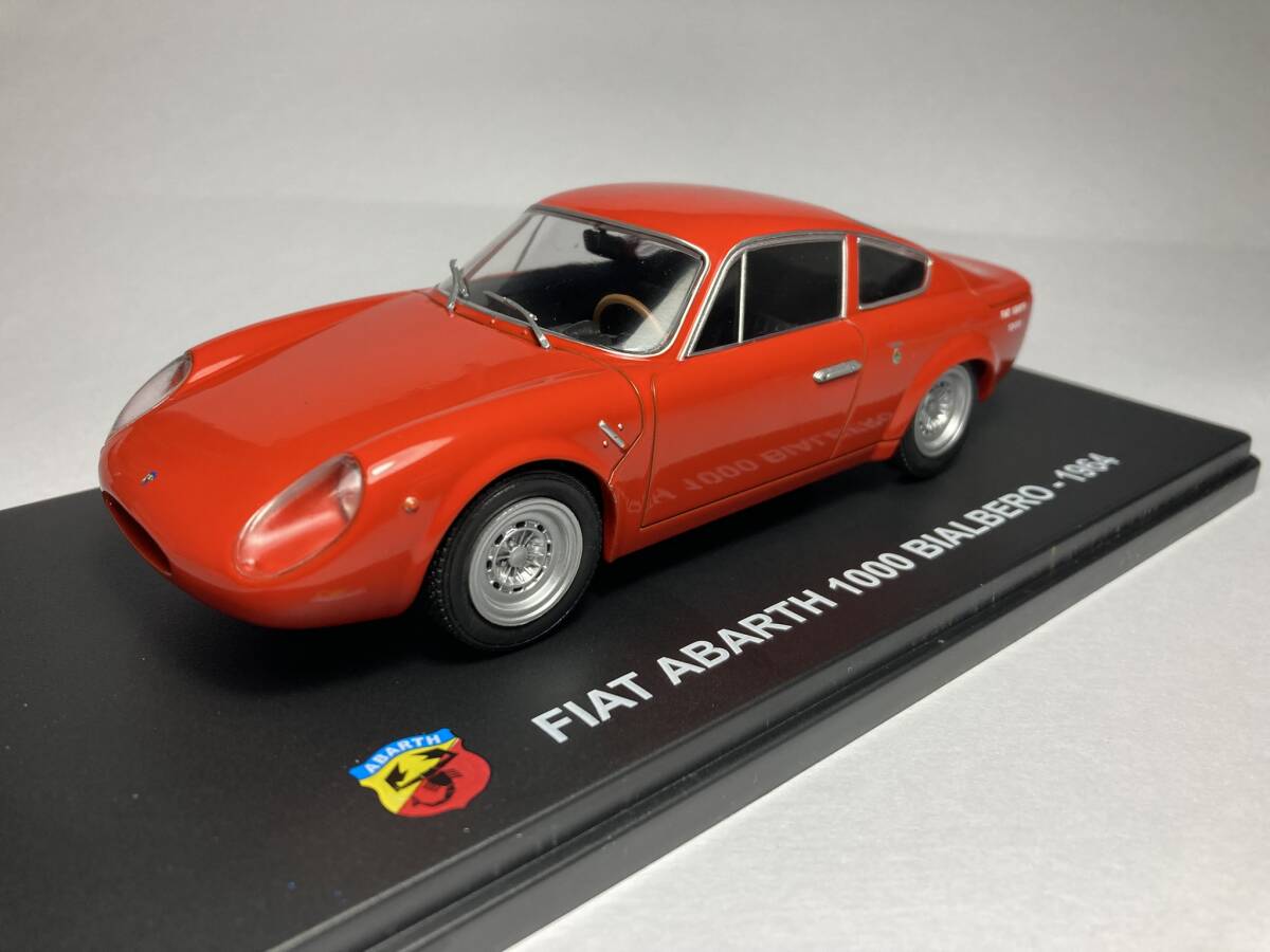 HACHTTE 1/24 1964 FIAT ABARTH 1000 BIALBERO (フィアット アバルト
