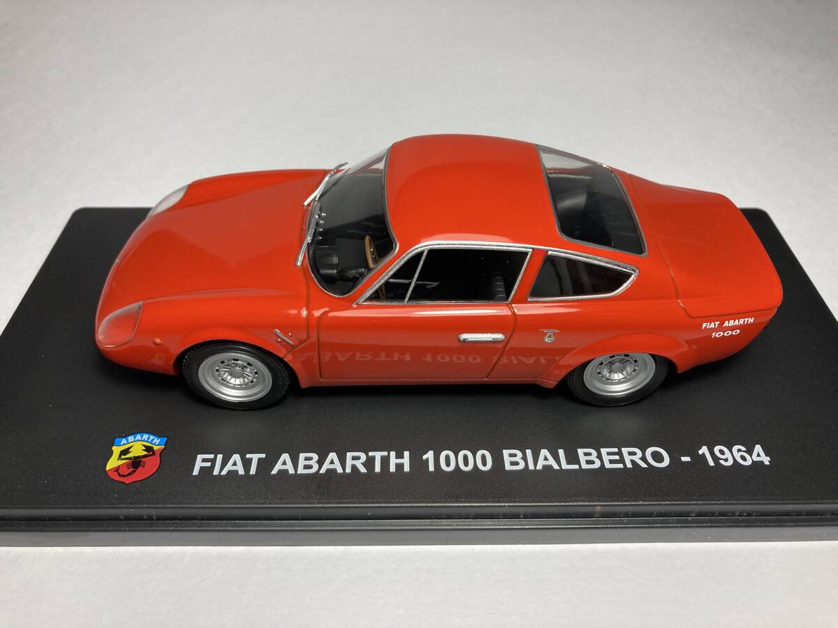 HACHTTE 1/24 1964 FIAT ABARTH 1000 BIALBERO (フィアット アバルト