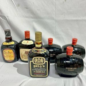 正規販売品 1円～ 古酒 SUNTORY OLD サントリーオールド 干支ボトル 巳