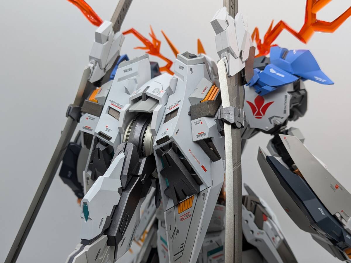 PG 1/60 バルバトス ルプス レクス 徹底改修済み全塗装完成品 1/60バルバトスルプスレクス 塗装済み完成品 PG同等 LOGAR ロガール 巨