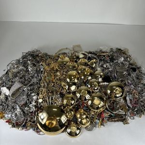 イミテーションアクセサリーのYahoo!オークション(旧ヤフオク!)の相場