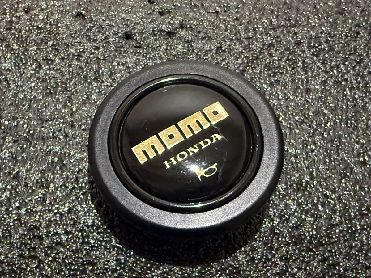 【中古】MOMO HONDA ホーンボタン MOMO ホンダ 純正オプション ホーンボタン Honda ダブルネーム PP1