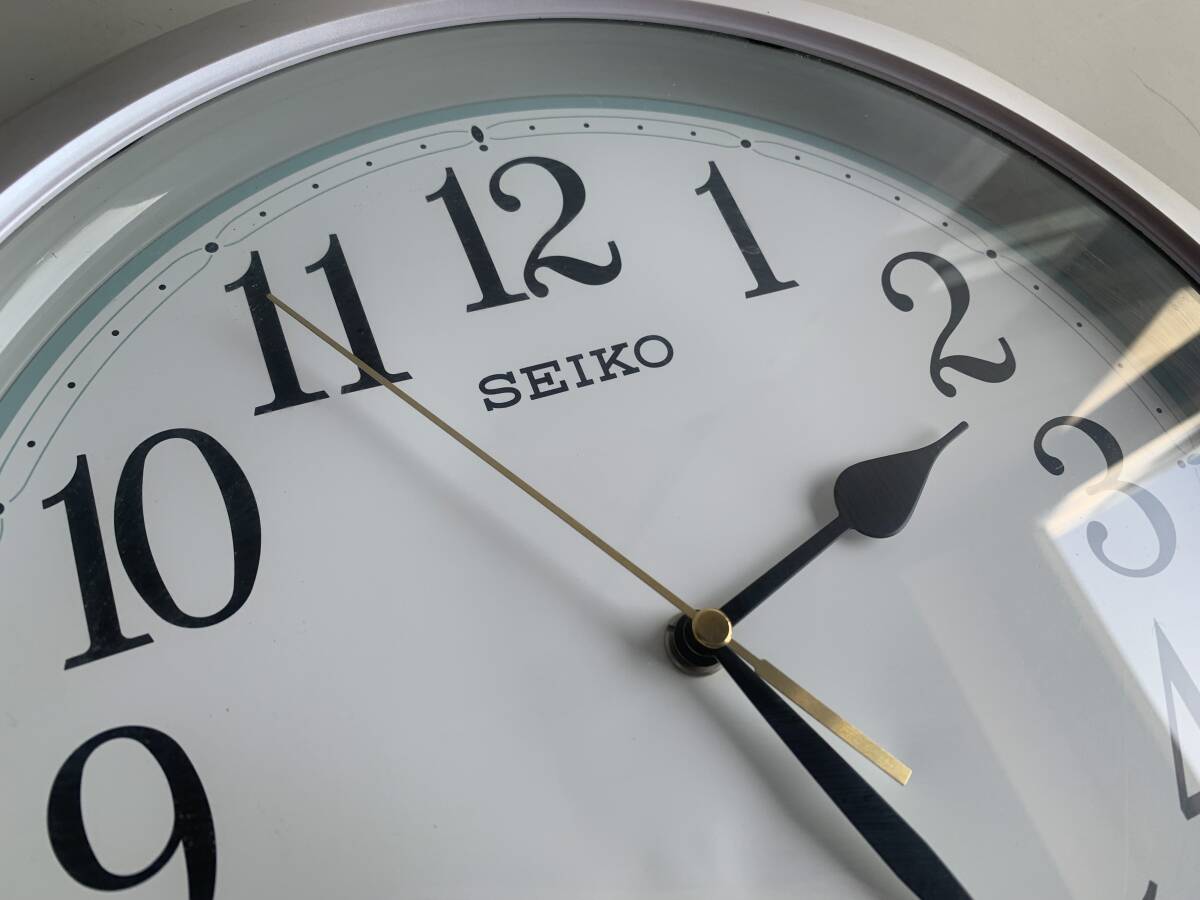 ④t204◇SEIKO セイコー◇電波掛け時計 壁掛け時計 KX812W クオーツ