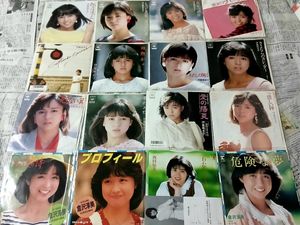 ピクチャー 中森明菜の値段と価格推移は？｜61件の売買データから