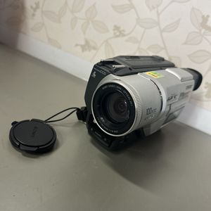 DCR-TRV22 SONYの値段と価格推移は？｜23件の売買データからDCR-TRV22