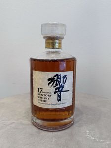 響 17年の平均価格は47,547円｜ウイスキーの価格相場・買取価格
