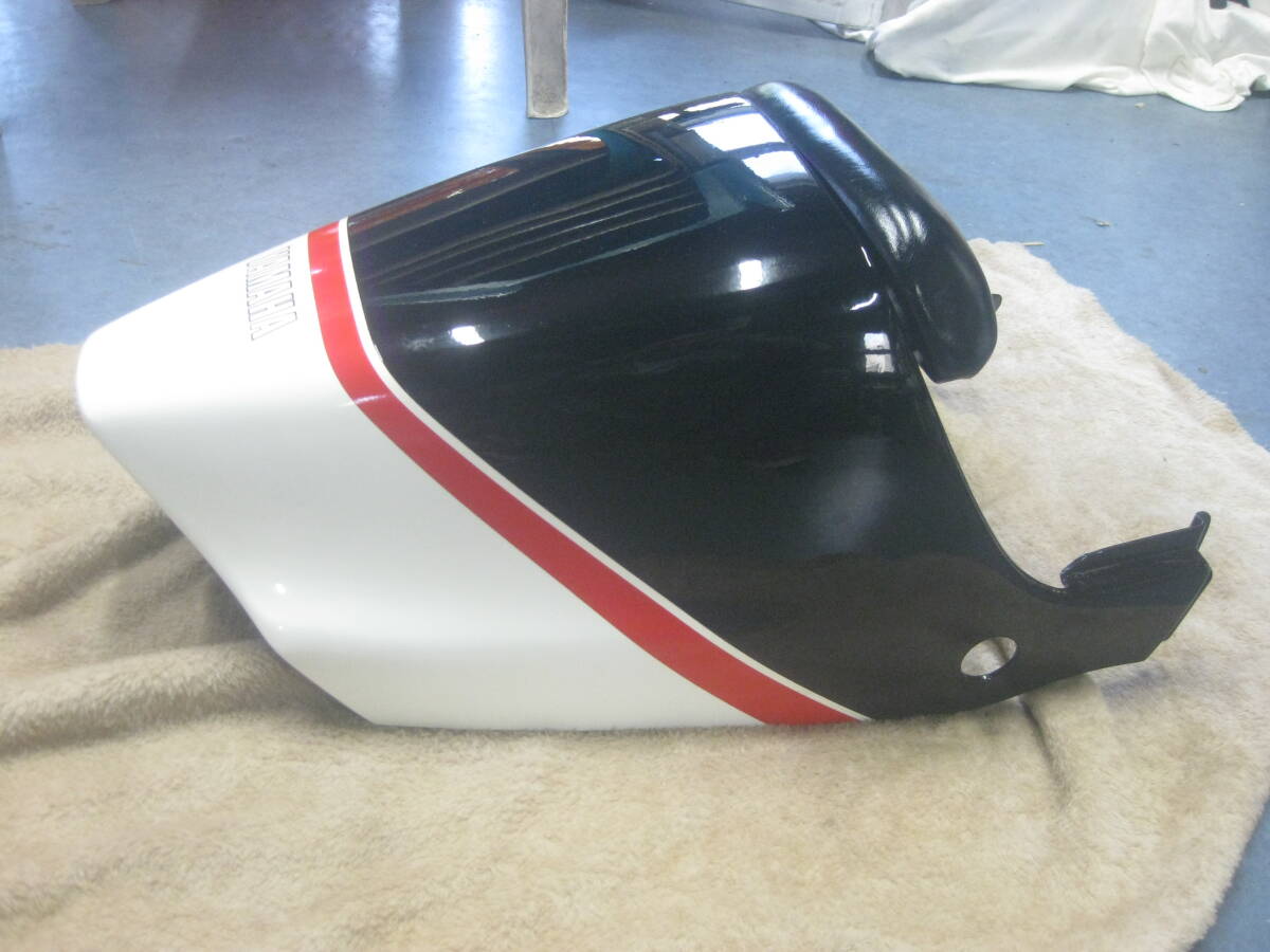 RZ250R 激レア新品未使用 純正オプションシングルシートカウル RZ350R