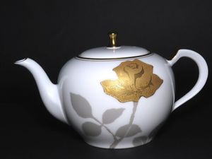 大倉陶園 金蝕バラの値段と価格推移は？｜51件の売買データから大倉陶