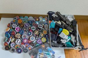 メタルファイト ベイブレードのYahoo!オークション(旧ヤフオク!)の相場