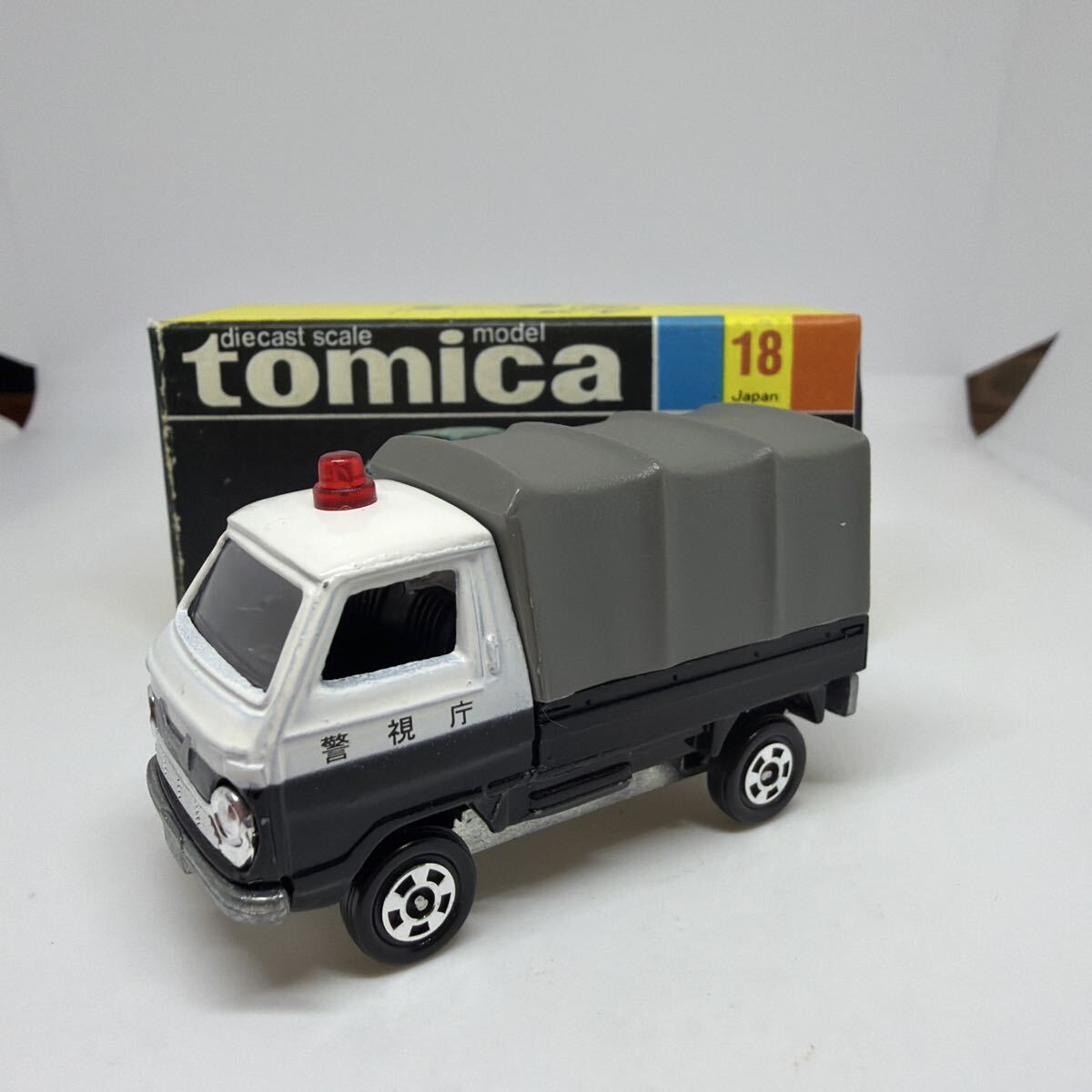 トミカ パトカーの値段と価格推移は？｜414件の売買データからトミカ
