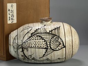 粉青沙器の値段と価格推移は？｜27件の売買データから粉青沙器の価値が