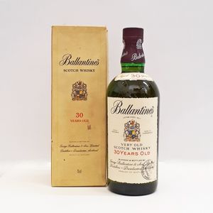 バランタイン 30年の平均価格は31,312円｜ウイスキーの価格相場・買取価格