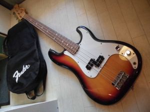 Fender Japan Precision Bassの値段と価格推移は？｜28件の売買データ