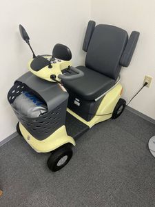 スズキセニアカーの値段と価格推移は？｜46件の売買データからスズキ