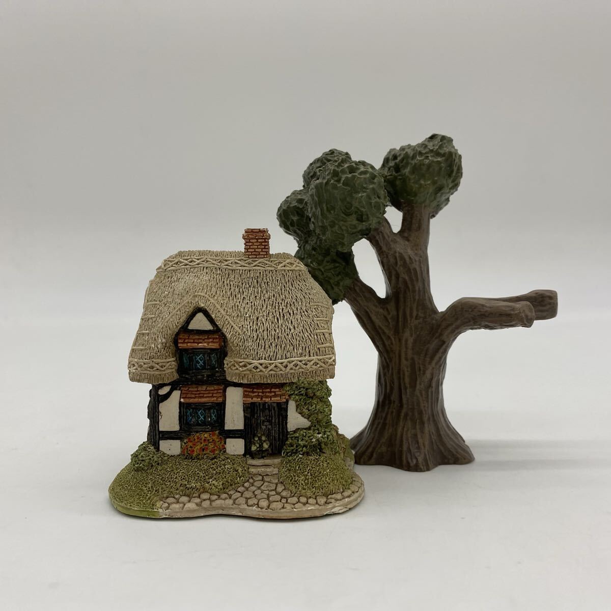 専用❗️リリパットレーン490☆FOUNTAINS ABBEY【限定品】 リリパットレーンの値段と価格推移は？｜8件の売買データから