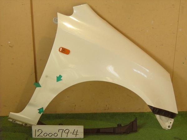 12030530B RN3 ストリーム 右フェンダー