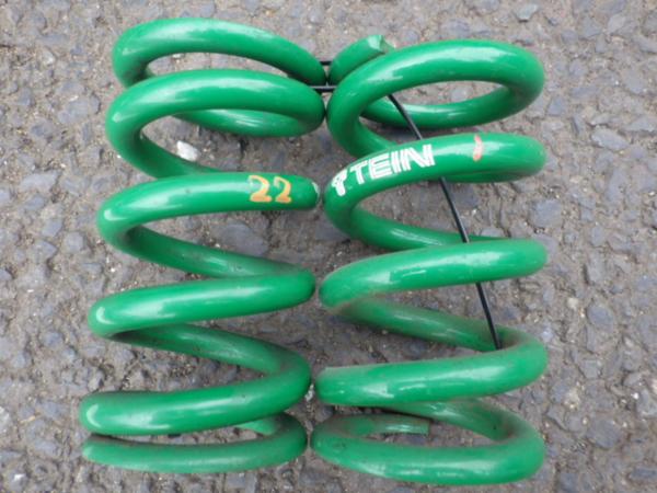 【中古】TEIN(テイン）レーシングスプリング22K ID58-150mm