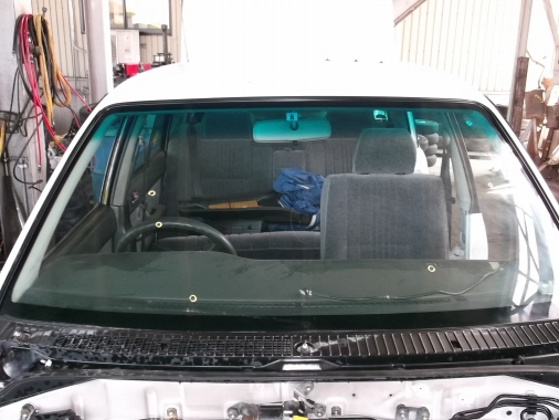 Yxs11 コンフォート 純正 フロントガラス 青ボカシ フロント 売買されたオークション情報 Yahooの商品情報をアーカイブ公開 オークファン Aucfan Com