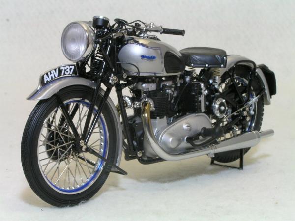 ●1/12 トライアンフ 〓 タイガー 100 (1939) 〓 TRIUMPH