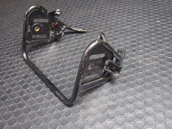 MF09前期PS250純正ヘッドライトステー04-05年ライトステー