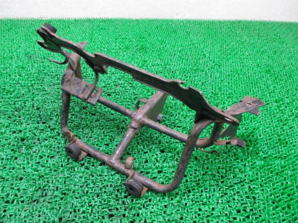 ゼルビス250 アッパーカウルステー MC25 ▲W662！修復素材に