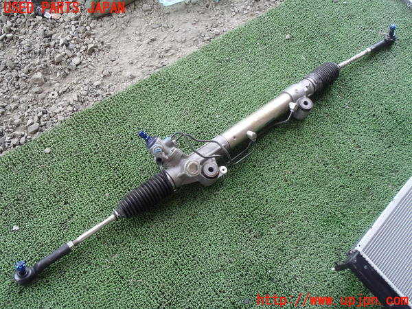 2UPJ-96964235]FJクルーザー(GSJ15W)パワステギアボックス 中古