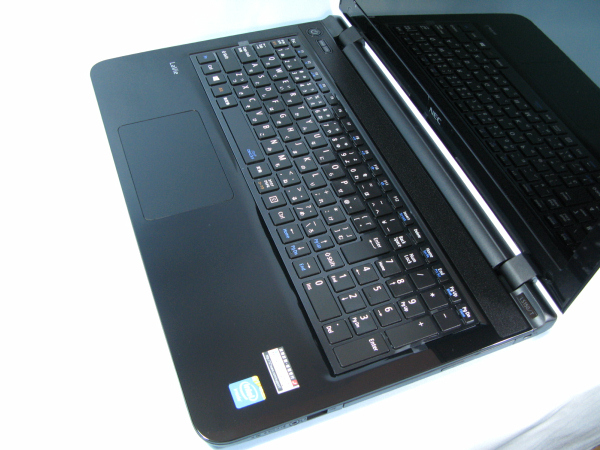 ☆未使用☆NEC LaVie S LS150/TSB PC-LS150TSB/1.4G/4G/750G☆