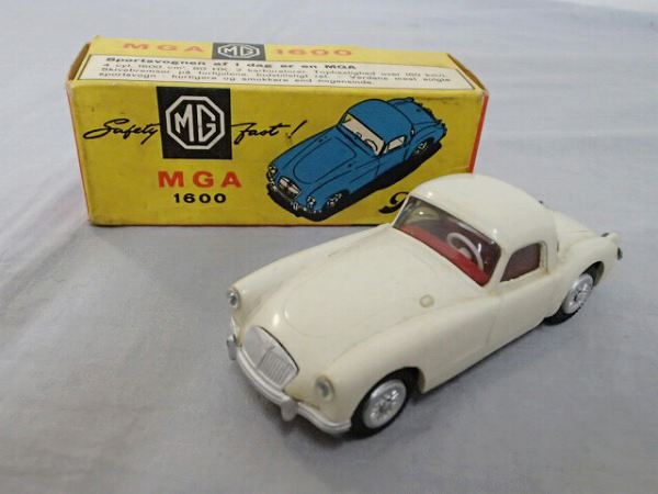 Tekno/テクノ [ MGA1600 ] / ミニカー ホワイト [梱0.1]