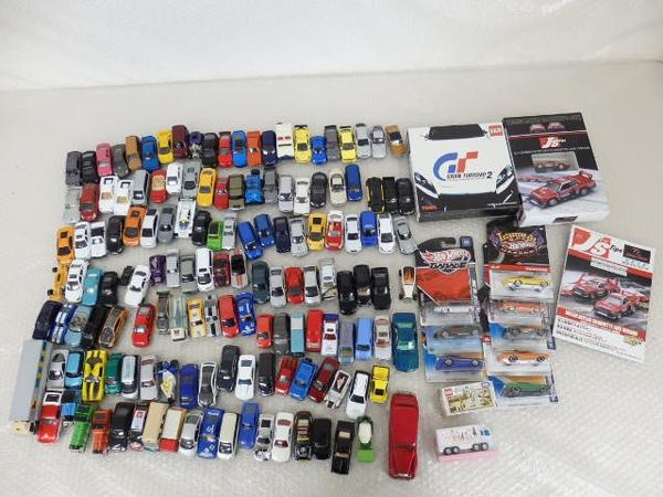 処分トミカ等 レガシィ，松田聖子 ツアートラック 他 [梱0.3]