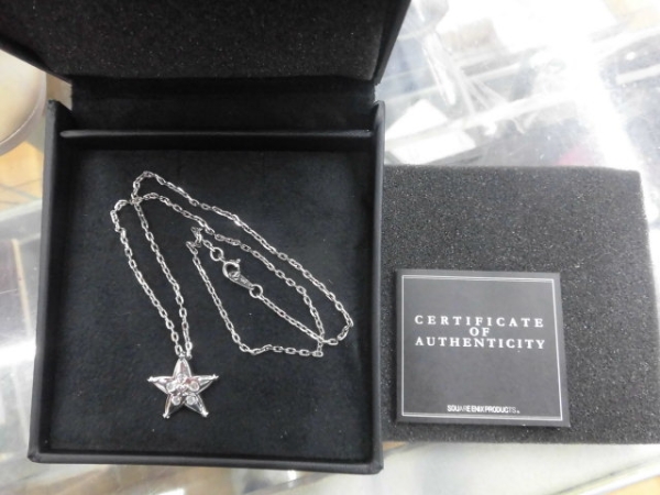 1 キングダムハーツ シルバーネックレス つながりのお守り キングダムハーツ 売買されたオークション情報 Yahooの商品情報をアーカイブ公開 オークファン Aucfan Com