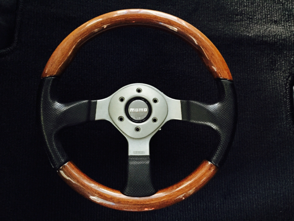 美品 モモ ファイター レザーウッド コンビ 350mm