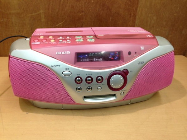 AIWA CD.MD.カセットデッキ　CSD-MD77 稼働品 ○aiwa/アイワ CD MD ラジカセ 【CSD－MD77】 ピンク(ラジカセ)｜売買