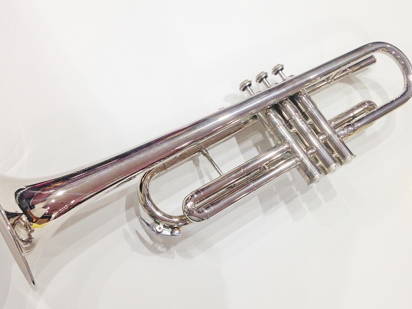 Emperador トランペット マウスピース付き_2