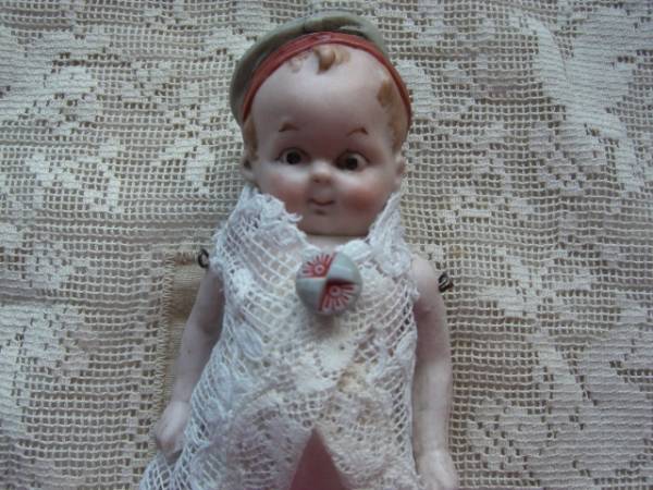 ドイツ　アンティーク　ミニビスクドール　ｄ－６３