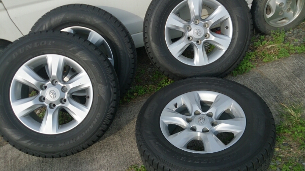 ランドクルーザープラド 純正ホイール