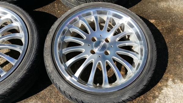 TMW カールソン風 17×7J+38 PCD100 4穴 タイヤ付4本(ラジアルタイヤ  