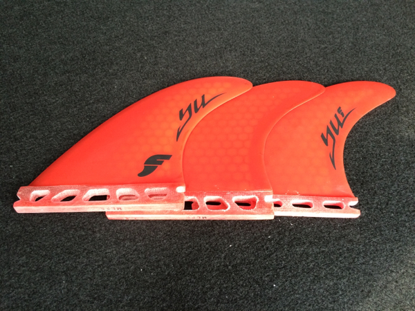 [美品] yuフィン 3ラウンドのみ使用！