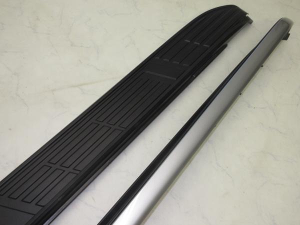 150系ランドクルーザープラド純正サイドステップ左右セット 管理番号