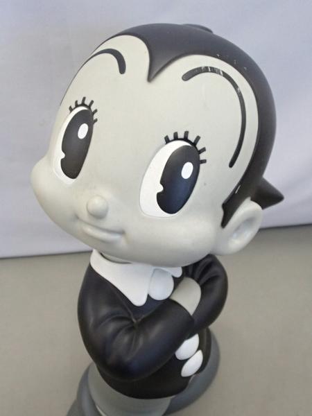 箱無 ビリケン 鉄腕アトム生誕一周年記念モデル モノクロ[梱0.1