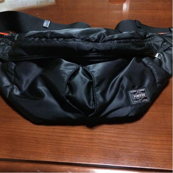 ポーター タンカー バック 黒