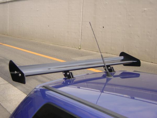 アルミ　ローマウントGTウイング　カーボン？1100mm 汎用