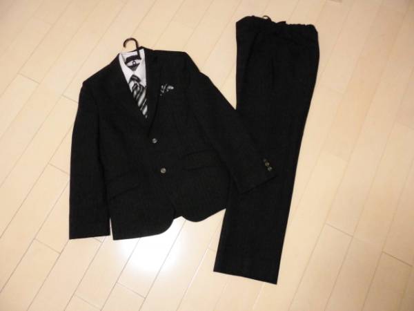 Ready Freddy★フォーマルスーツ★150★1度のみ着用