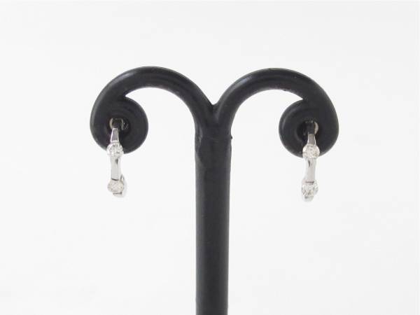 BLOOM 21／14KWG ダイヤモンドピアス 0.03ct×2 未使用品