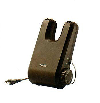 ☆くつ乾燥機洗った靴や濡れた靴・革靴や長靴もＯＫブラウン新品