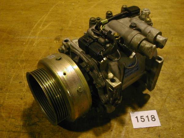 1518** GTO　H6　Z16A　ACコンプレッサー