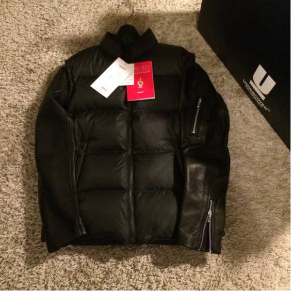 アンダーカバー 25周年限定 mad archives 袖レザーダウン jonio