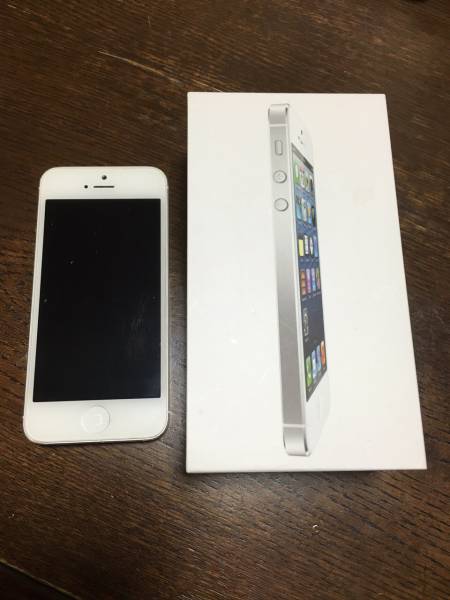 ★☆【iphone5 64G Au】☆★